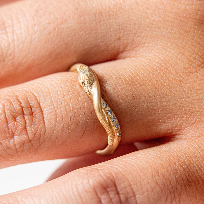Gold Serpentine Arch Band