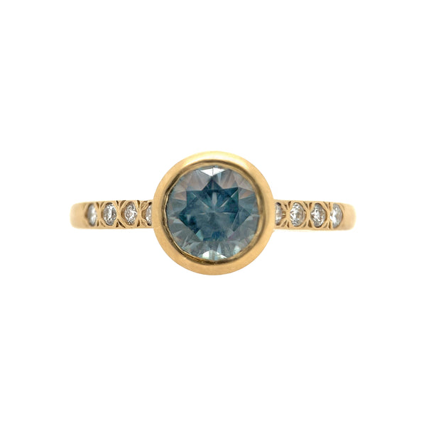 Floating Iona Ring - Montana Sapphire