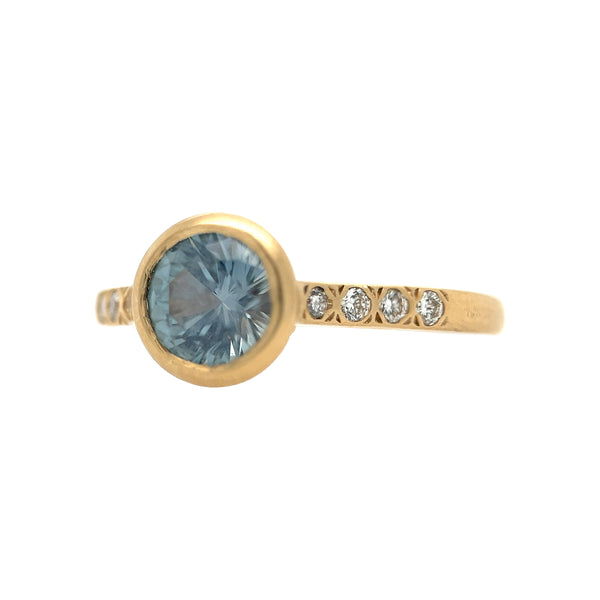 Floating Iona Ring - Montana Sapphire